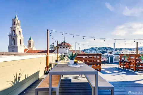3334 16th St #A, San Francisco, CA 94114