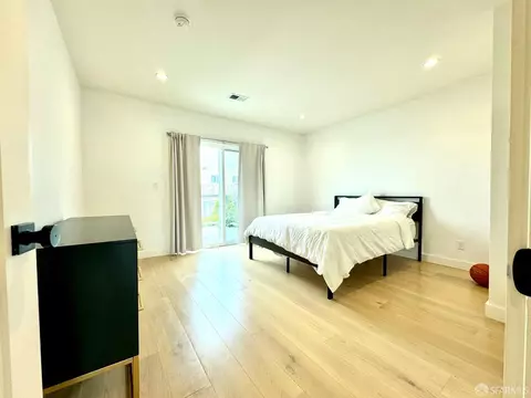 Bedroom - 567 Head St, San Francisco, CA 94132 photo 9 of 13