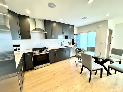 Kitchen - 567 Head St, San Francisco, CA 94132 photo 3 of 3