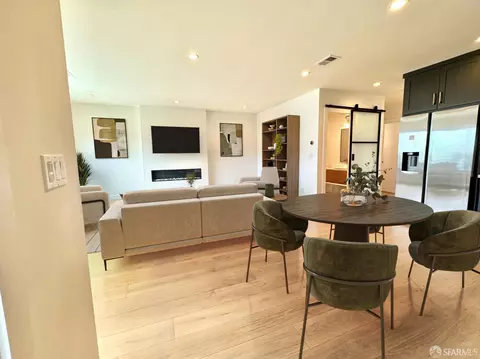 Dining - 567 Head St, San Francisco, CA 94132 photo 1 of 2