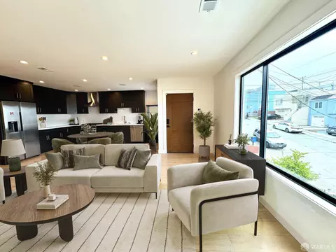 Living - 567 Head St, San Francisco, CA 94132 photo 3 of 6