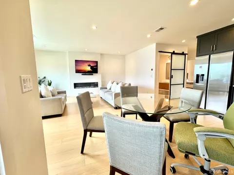 Dining - 567 Head St, San Francisco, CA 94132 photo 2 of 2