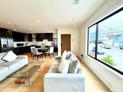 Living - 567 Head St, San Francisco, CA 94132 photo 6 of 6