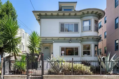 548 37th St, Oakland, CA 94609