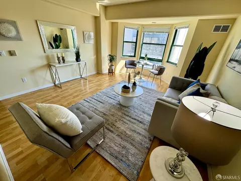 988 Franklin St #431, Oakland, CA 94607