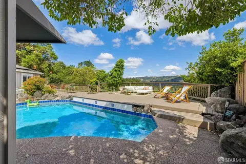 3350 Carlyle Ter, Lafayette, CA 94549