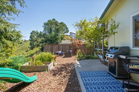 Exterior - 1484 Crespi Rd, Pacifica, CA 94044 photo 14 of 21