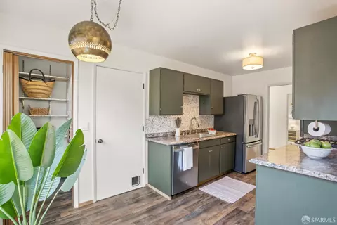 Kitchen - 1484 Crespi Rd, Pacifica, CA 94044 photo 1 of 8