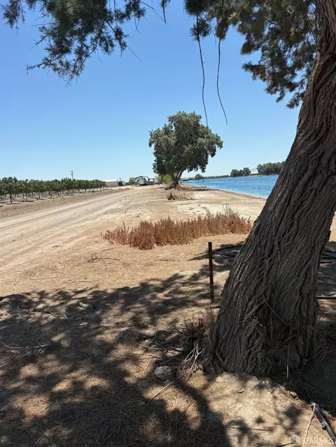 0 W Whitesbridge Ave, Kerman, CA 93630 photo 12