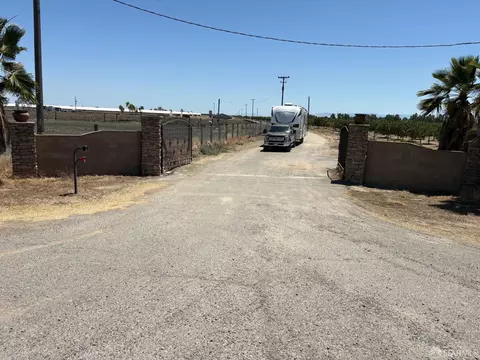 0 W Whitesbridge Ave, Kerman, CA 93630 photo 7