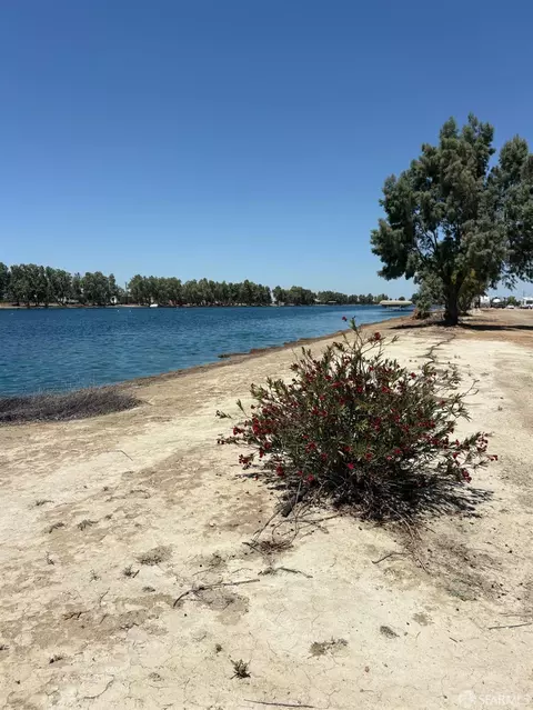 0 W Whitesbridge Ave, Kerman, CA 93630 photo 13