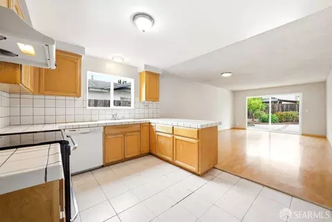 Kitchen - 613 Parvin Dr, Milpitas, CA 95035 photo 2 of 4