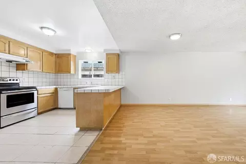 Living - 613 Parvin Dr, Milpitas, CA 95035 photo 9 of 10