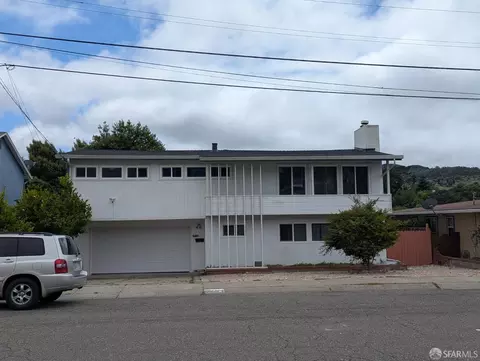 2910 Sheldon Dr, Richmond, CA 94803