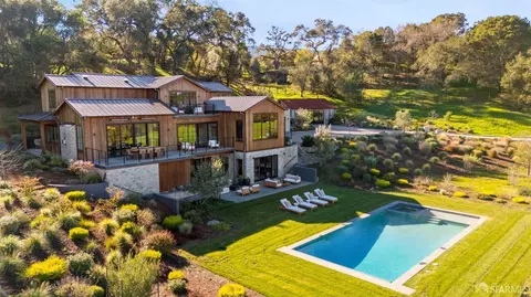 153 Marva Oaks Dr, Woodside, CA 94062