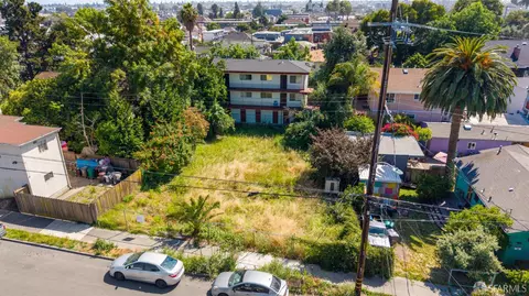 1127 E 20th St, Oakland, CA 94606