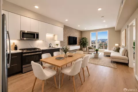 52 Kirkwood Ave #421, San Francisco, CA 94124