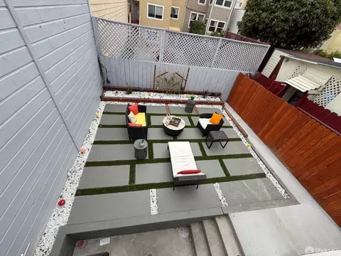 Exterior - 522 26th Ave, San Francisco, CA 94121 photo 3 of 4