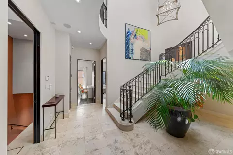 Entry Way - 720 Clementina St, San Francisco, CA 94103 photo 3 of 9