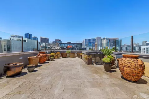 Exterior - 720 Clementina St, San Francisco, CA 94103 photo 6 of 8
