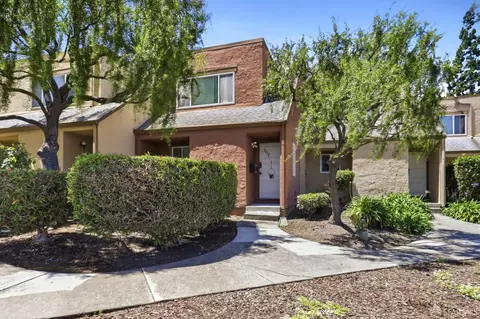 2212 Calle De Primavera, Santa Clara, CA 95054