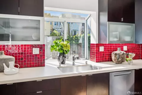 Kitchen - 629 29th Ave, San Francisco, CA 94121 photo 3 of 5