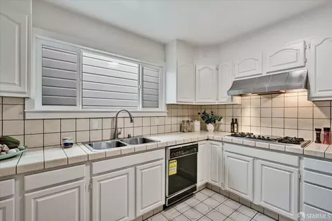 Kitchen - 1663 23rd Ave, San Francisco, CA 94122 photo 1 of 4