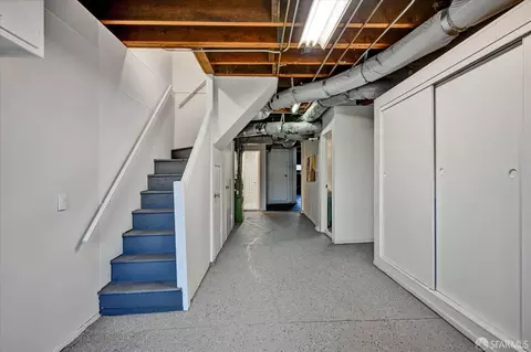 Entry Way - 1663 23rd Ave, San Francisco, CA 94122 photo 3 of 3