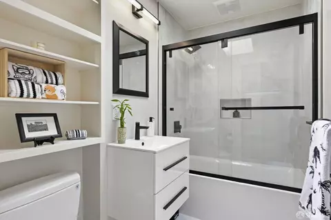 Bath - 259 Marina Way, Pacifica, CA 94044 photo 3 of 3