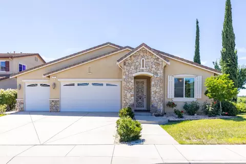 510 Silverspur Ln, Oakley, CA 94561