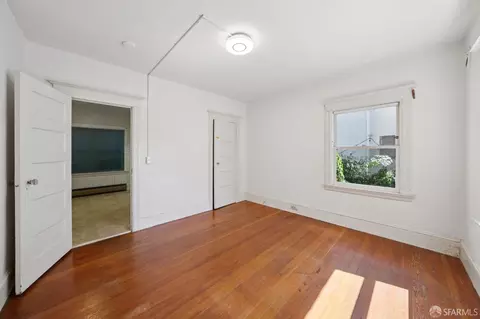 Bedroom - 2732 Parker St, Berkeley, CA 94704 photo 4 of 7