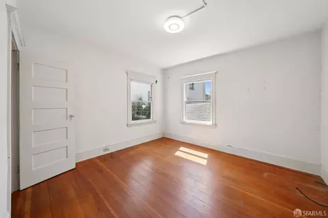 Bedroom - 2732 Parker St, Berkeley, CA 94704 photo 3 of 7
