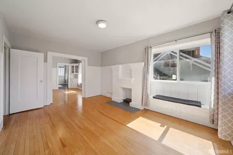 Living - 2732 Parker St, Berkeley, CA 94704 photo 4 of 5