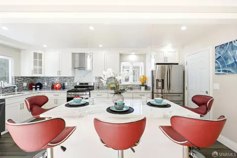 Kitchen - 3016 Estates Ave, Pinole, CA 94564 photo 1 of 4
