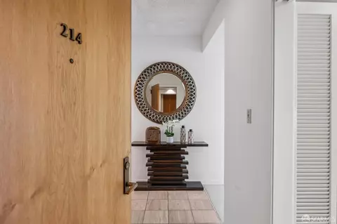 101 Lombard St #214E, San Francisco, CA 94111