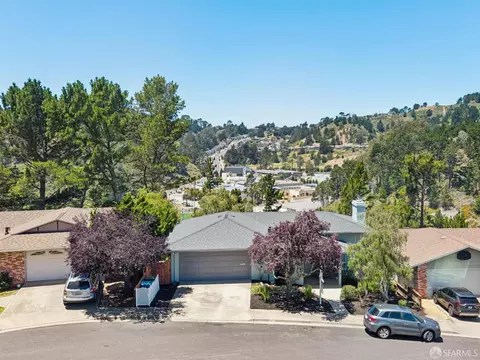 15 Picardo Ct, Pacifica, CA 94044 photo 3