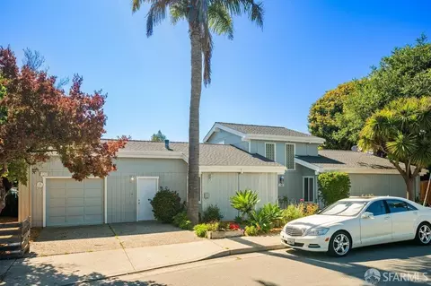 1701 47th Ave, Capitola, CA 95010