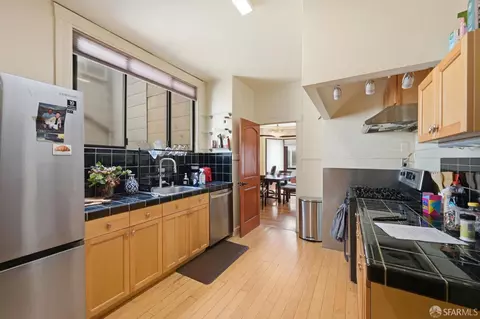 Kitchen - 2735 Hyde St, San Francisco, CA 94109 photo 2 of 3