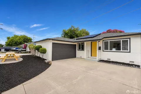 1832 Redwood Dr, Martinez, CA 94553