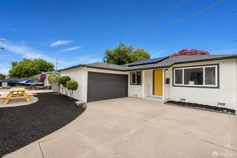 1832 Redwood Dr, Martinez, CA 94553