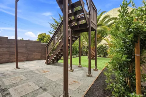 Exterior - 46 Bruce Ave, San Francisco, CA 94112 photo 5 of 12