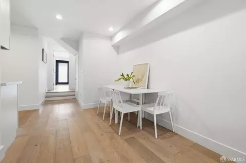 Entry Way - 46 Bruce Ave, San Francisco, CA 94112 photo 4 of 7