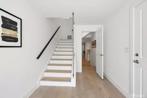 Entry Way - 46 Bruce Ave, San Francisco, CA 94112 photo 2 of 6