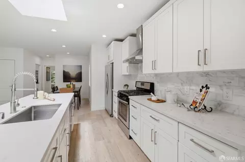 Kitchen - 46 Bruce Ave, San Francisco, CA 94112 photo 4 of 5
