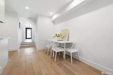 Entry Way - 46 Bruce Ave, San Francisco, CA 94112 photo 4 of 6