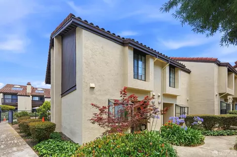Exterior - 14404 Seagate Dr, San Leandro, CA 94577 photo 2 of 11