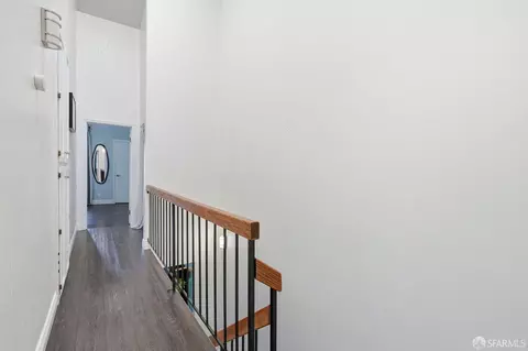 Entry Way - 14404 Seagate Dr, San Leandro, CA 94577 photo 3 of 3