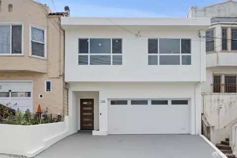 718 Brussels St, San Francisco, CA 94134