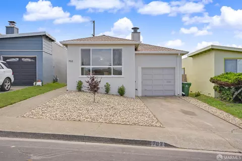 702 Skyline Dr, Daly City, CA 94015