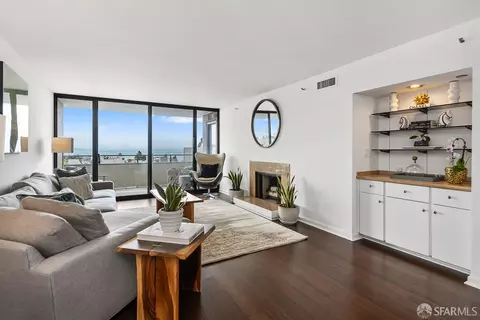 101 Lombard St #702W, San Francisco, CA 94111